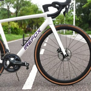 Arctic Fox Carbon Road