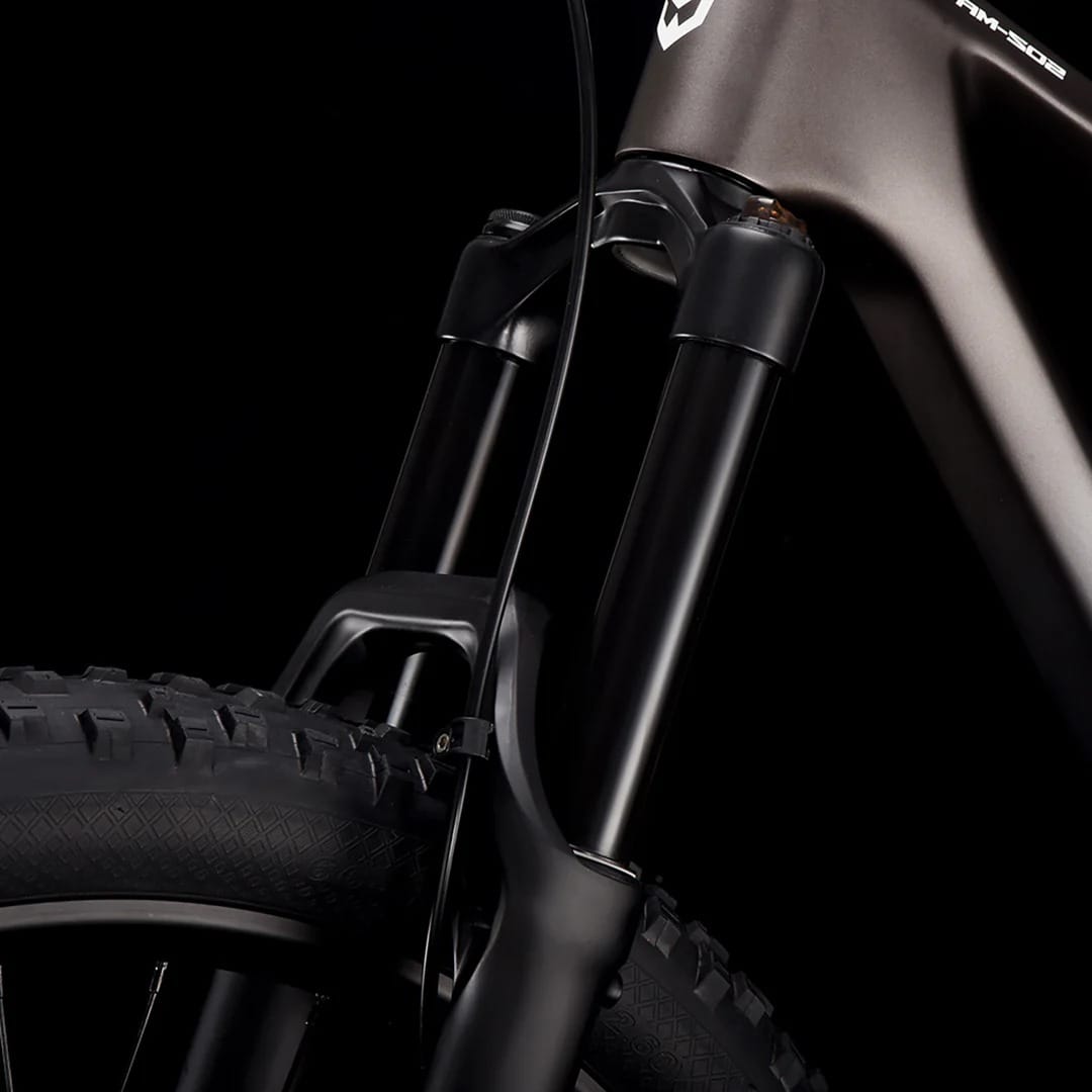 Mountain Bike shock absorbing fork