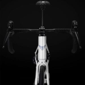 Road Bike fork and handlebar front view